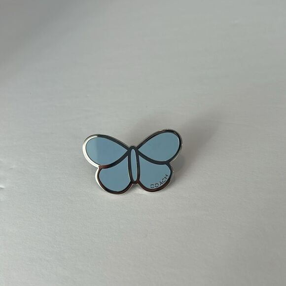 NWOT COACH Vintage Light Blue Enamel Butterfly
Lapel Pin Brooch Purse Backpack - Picture 3 of 6